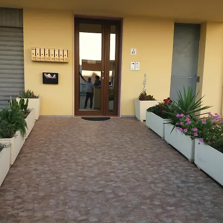 Mansardina Sassu Apartamento